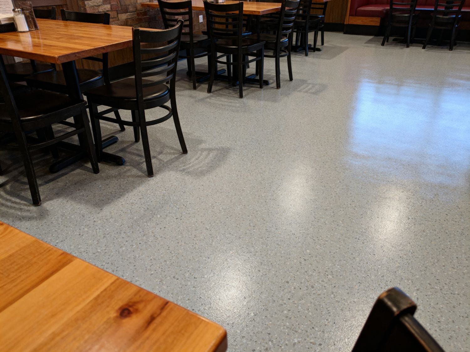 Restaurant — plancher époxy